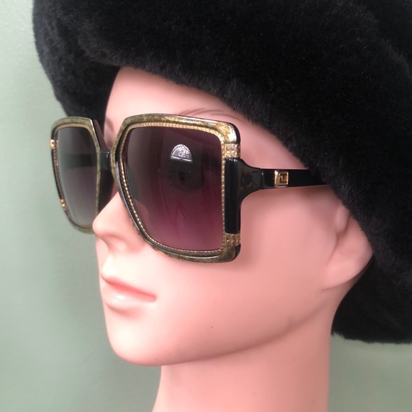 Ted Lapidus Oversized Sunglasses main image 6